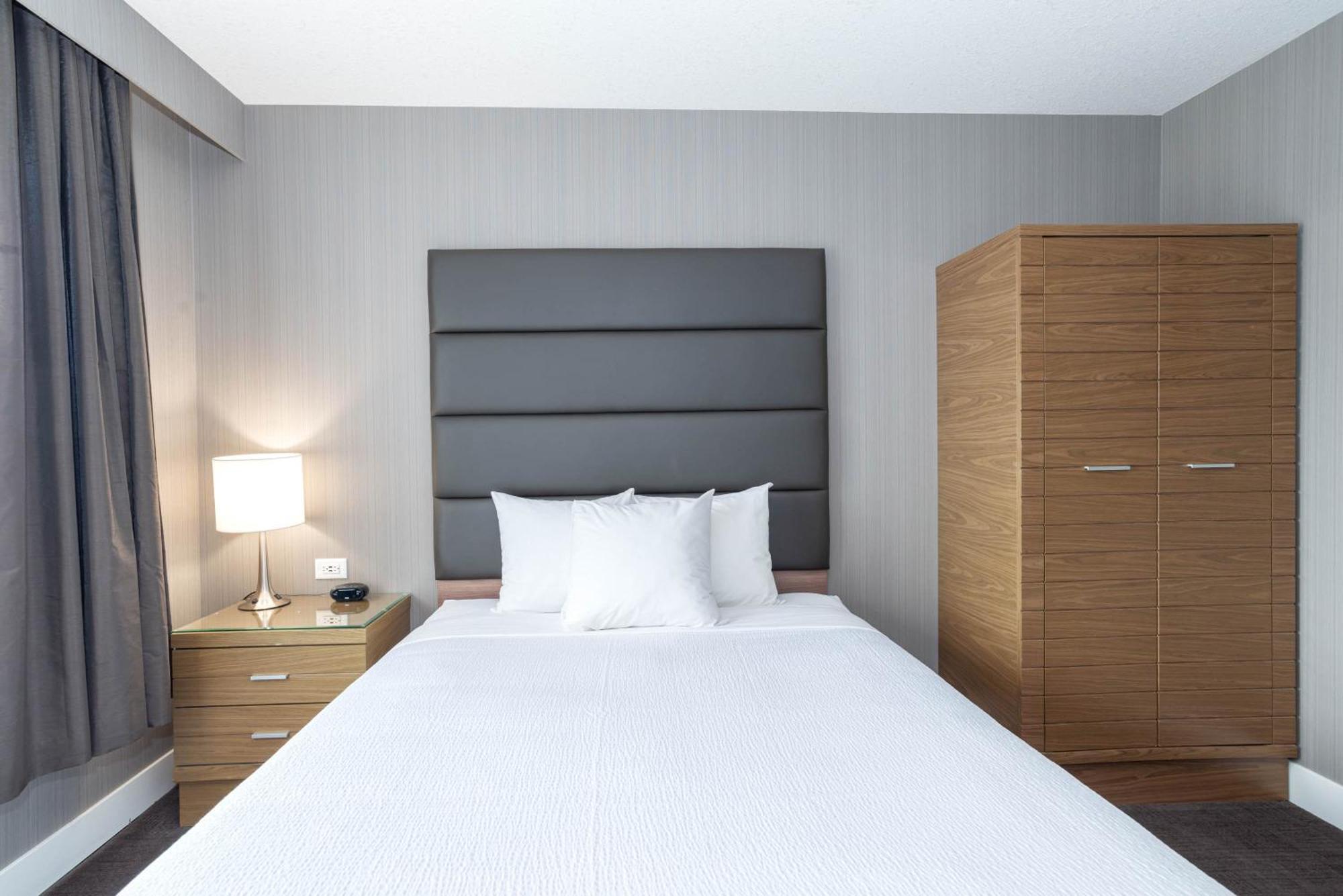 Sandman Hotel Grande Prairie Extérieur photo
