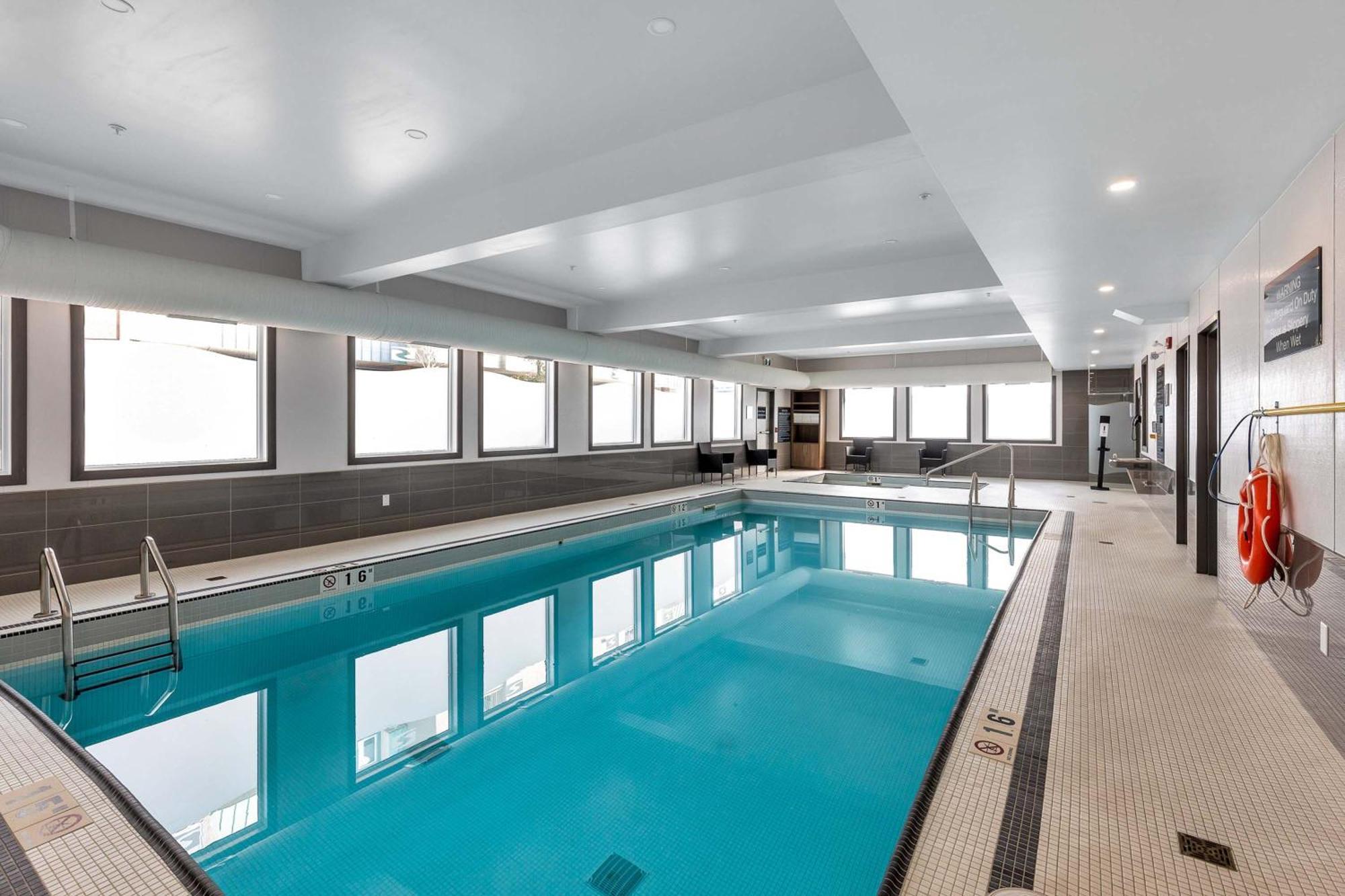 Sandman Hotel Grande Prairie Extérieur photo