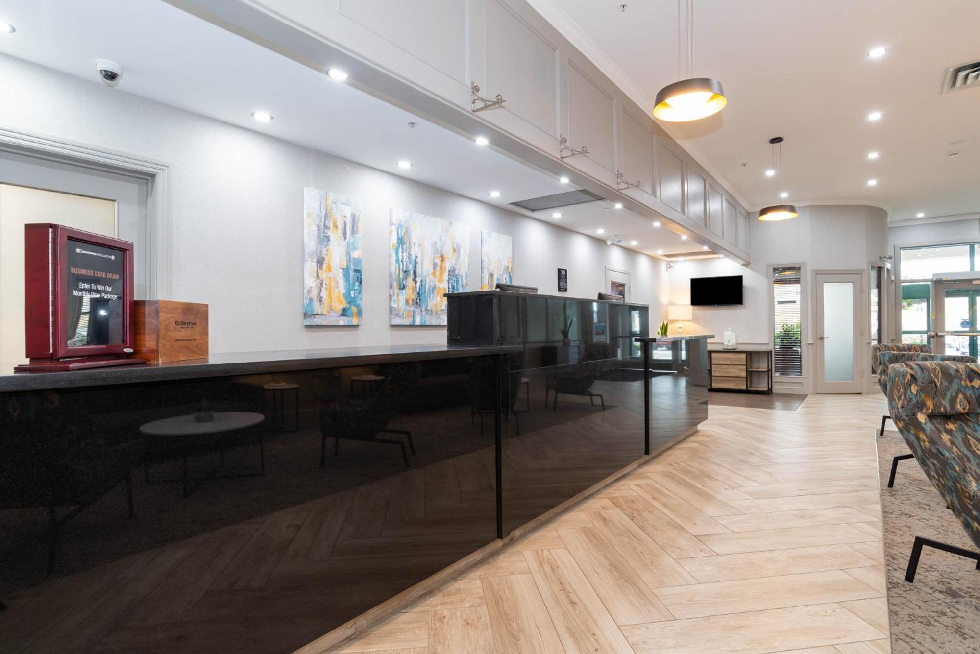 Sandman Hotel Grande Prairie Extérieur photo