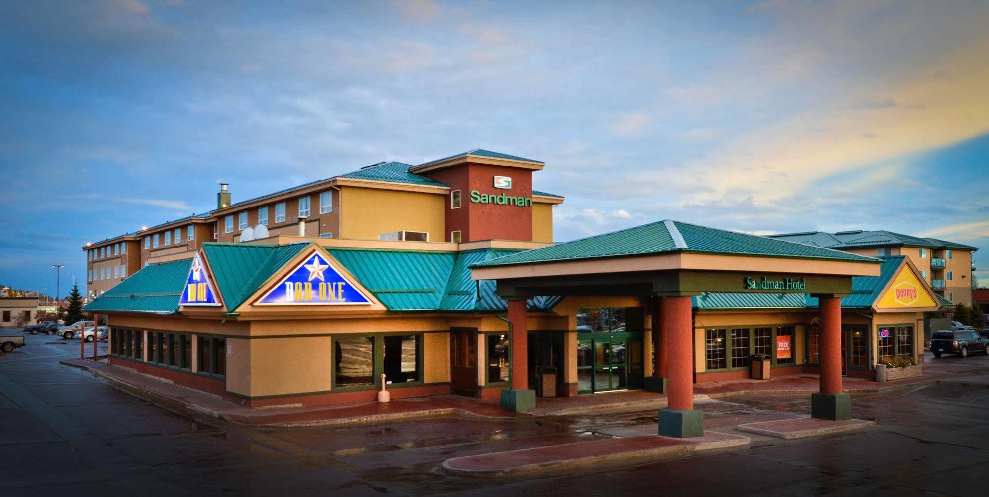 Sandman Hotel Grande Prairie Extérieur photo